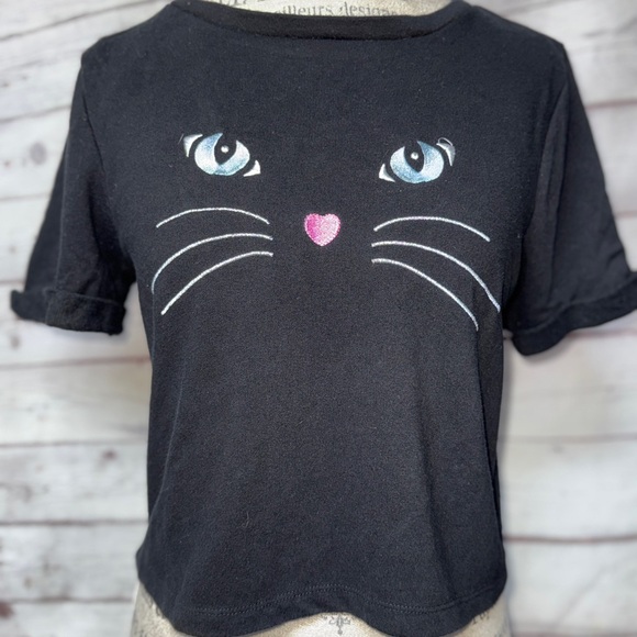 H&M Tops - H&M Black Tee with Cat Face Design